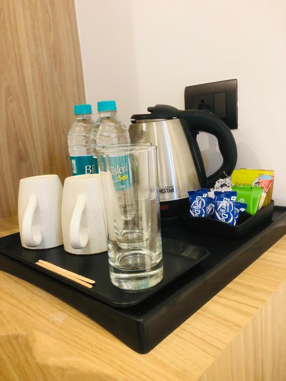 Triptam Vrindāvan 外观 照片