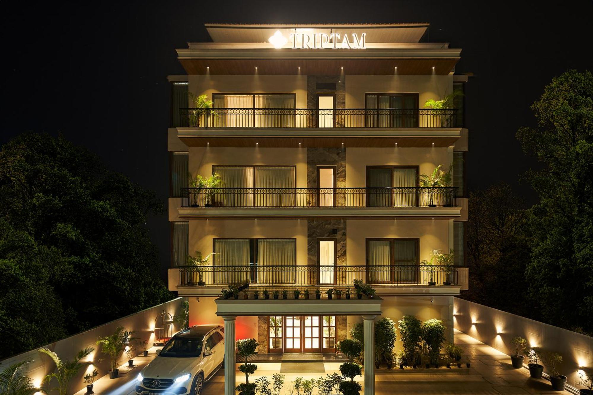 Triptam Vrindāvan 外观 照片
